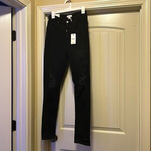 Women’s high rise skinny jeans NWT